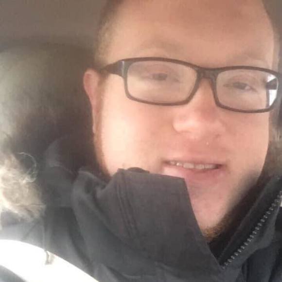 Meet your Posher, Justin - Picture 1 of 1